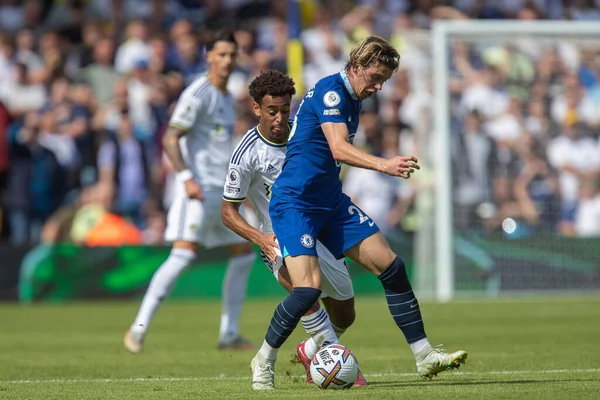 Tyler Adams Leeds United Pickpockets Conor Gallagher Chelsea First Half — Foto Stock