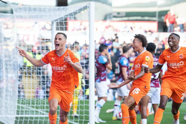 Jerry Yates Blackpool Celebrates His Goal Make — Foto Stock