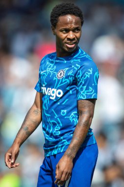 Raheem Sterling #17 of Chelsea during the pre match warm up 