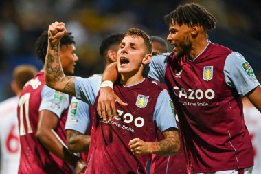 Lucas Digne #27 of Aston Villa  celebrates his goal to make it 1-3