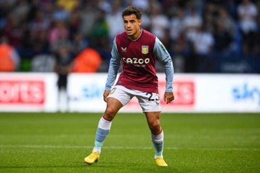 Philippe Coutinho #23 of Aston Villa during the game