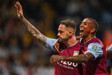 Danny Ings #9 of Aston Villa  celebrates his goal from the penalty spot to make the score 1-2