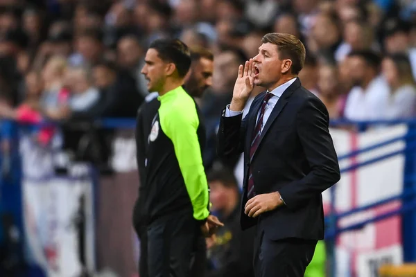 Steven Gerrard Manager Aston Villa Gives His Team Instructions — Stock Photo, Image