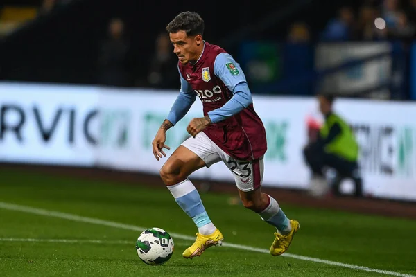 Philippe Coutinho #23 of Aston Villa makes a break with the ball