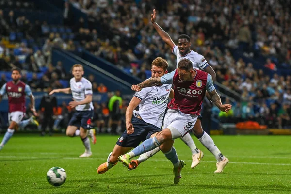 Danny Ings #9 of Aston Villa  shoots on goal