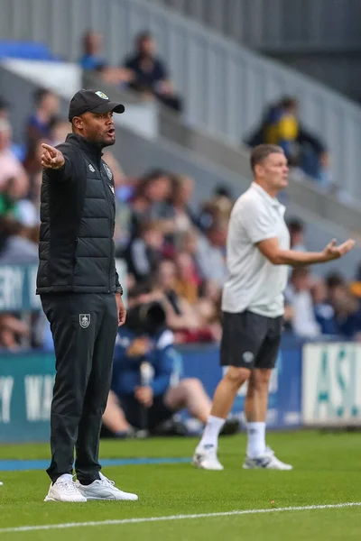 Vincent Kompany Manager Burnley Gives Instructions His Players — Foto Stock