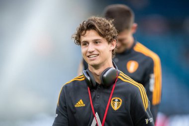 Brenden Aaronson #7 of Leeds United arrives at Elland Road Stadium ahead of this evening's game 
