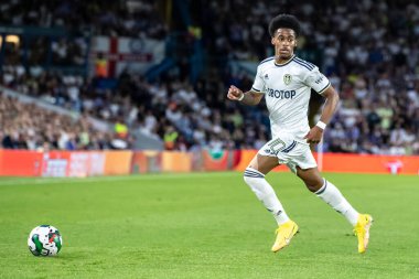 Crysencio Summerville #10 of Leeds United on the ball during the game 