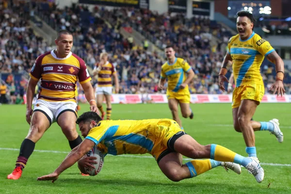 Rhyse Martin Leeds Rhinos Goes Try — Stockfoto