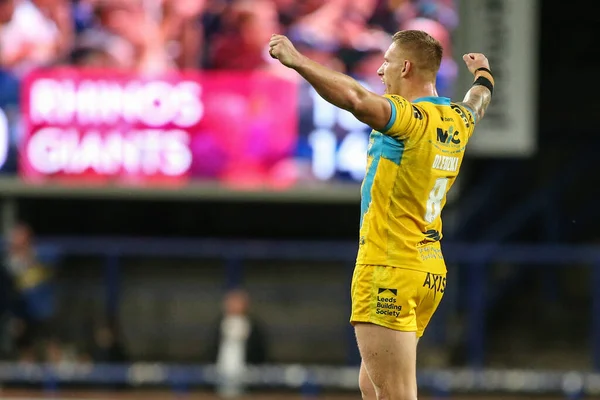 Mikolaj Oledzki Leeds Rhinos Shows What Victory Means Him — Stockfoto