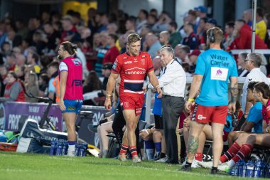 Jimmy Keinhorst #18 of Hull KR is awarded a yellow card and put in the sin bin 