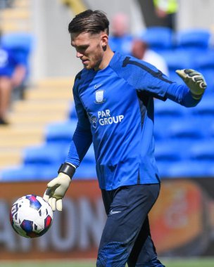 Freddie Woodman (1) of Preston North End during the pre-game warmup 