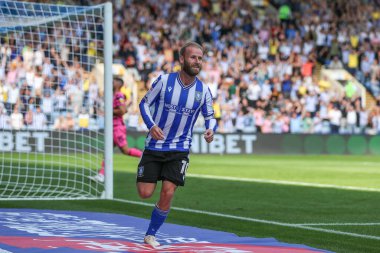 Barry Bannan #10 of Sheffield Wednesday celebrates his goal to make it 2-0
