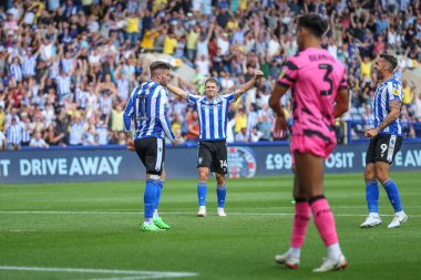 Josh Windass #11 of Sheffield Wednesday celebrates his goal to make it 1-0