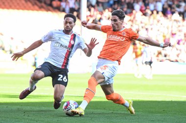 Theo Corbeanu #25 of Blackpool scores to make it 3-3