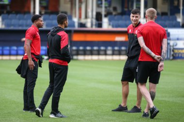 Sheffield United players on the pitch on arrival 