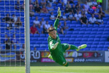 Freddie Woodman (1) of Preston North End dives as the ball goes wide
