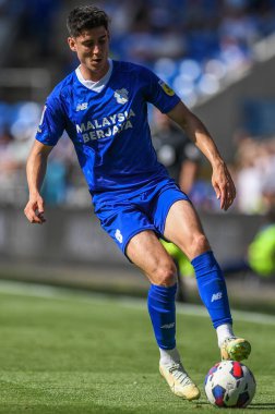Callum O'Dowda #11 of Cardiff City  in action during the game 