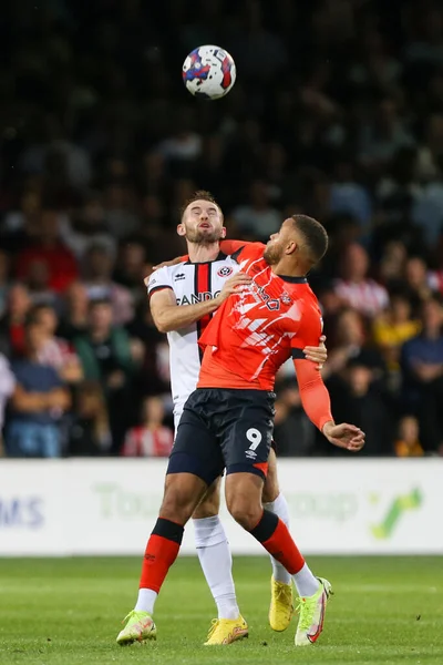 Rhys Norrington Davies Sheffield United Carlton Morris Luton Town Tussle — Stock fotografie