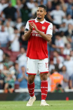 William Saliba #12 of Arsenal acknowledges the fans at the final whistle 