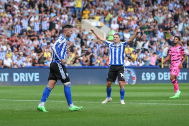 Josh Windass #11 of Sheffield Wednesday celebrates his goal to make it 1-0
