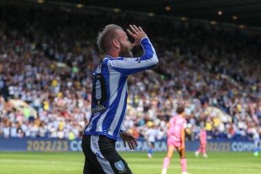 Barry Bannan #10 of Sheffield Wednesday celebrates his goal to make it 2-0