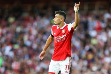 Gabriel Martinelli #11 of Arsenal gestures for the ball 