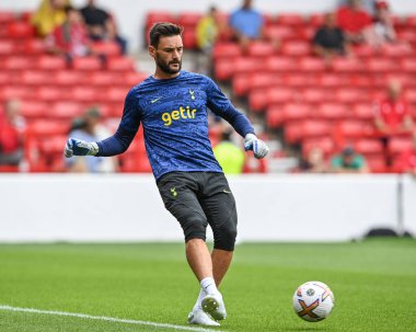 Hugo Lloris #1 of Tottenham Hotspur during the pre-game warmup 