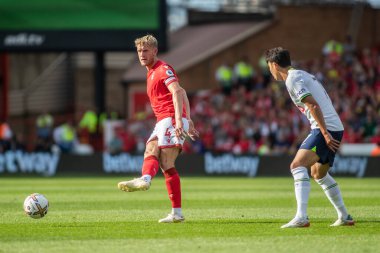 Joe Worrall #4 of Nottingham Forest passes out of defence