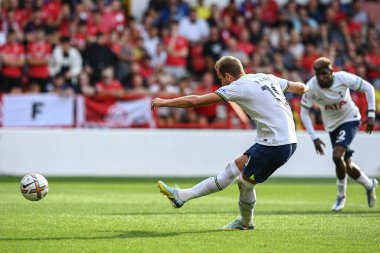 Harry Kane #10 of Tottenham Hotspur takes a penalty, saved by Dean Henderson #1 of Nottingham Forest 
