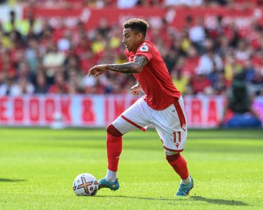 Jesse Lingard #11 of Nottingham Forest breaks with the ball 