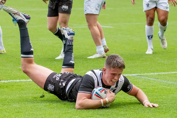 Will Gardiner #42 goes over for a try and makes the score 10-0 in the first half 