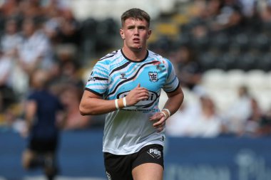 Will Gardiner #42 of Hull FC during pre-game warm up