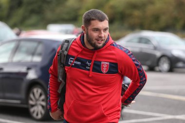 Matty Storton #13 of Hull KR arrives at Sewell Group Craven Park
