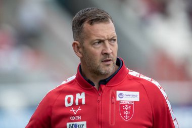 Daniel McGuire Head Coach of Hull KR during the game 