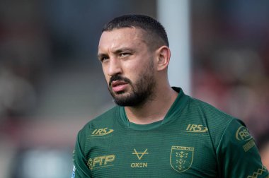 Elliot Minchella #17 of Hull KR during the game 