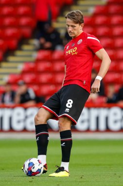 Sander Berge #8 of Sheffield United warms up before the Sky Bet Championship match Sheffield United vs Reading at Bramall Lane, Sheffield, UK, 30th August 2022