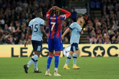 Michael Olise #7 of Crystal Palace rues another missed chance. 