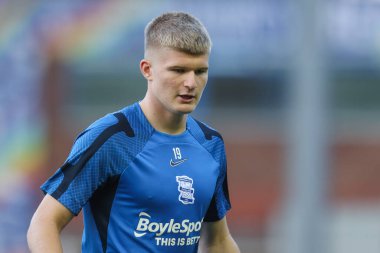 Jordan James #19 of Birmingham City warms up ahead of the game against Norwich City