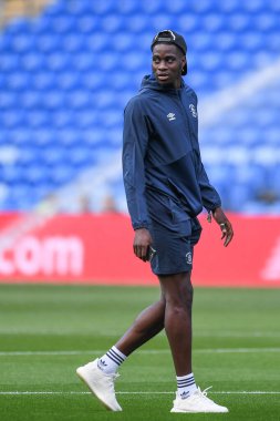 Elijah Adebayo #11 of Luton Town pre match pitch inspection