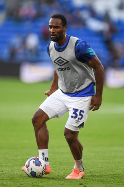 Cameron Jerome #35 of Luton Town during the pre-game warmup 
