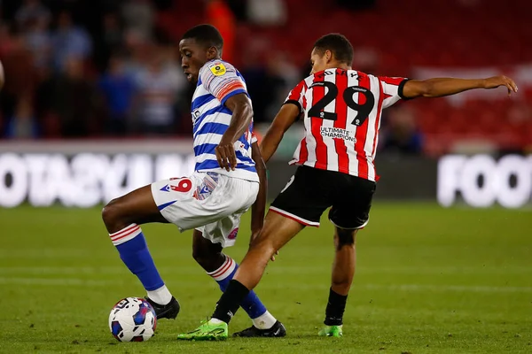 Tyrese Fornah Reading Iliman Ndiaye Sheffield United Sky Bet Championship — Foto Stock