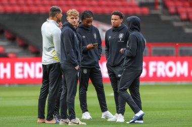 Huddersfield Town players arrive at the game ahead of kick off