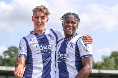 Reyes Cleary #28 of West Bromwich Albion celebrates his goal to make it 1-0