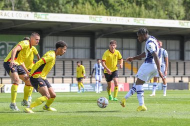 Reyes Cleary #28 of West Bromwich Albion has a shot at goal