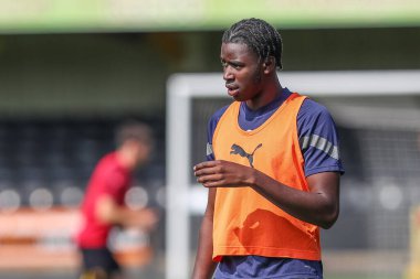 Mo Faal #40 of West Bromwich Albion during the pre-game warm up