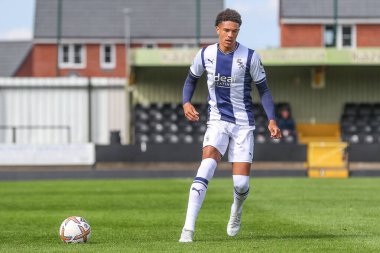 Ethan Ingram #34 of West Bromwich Albion passes the ball