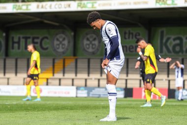 Ethan Ingram #34 of West Bromwich Albion looks dejected