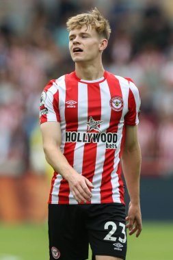 Keane Lewis-Potter #23 of Brentford during the Premier League match Brentford vs Leeds United at Brentford Community Stadium, London, United Kingdom, 3rd September 202