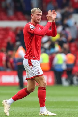 Joe Worrall #4 of Nottingham Forest applauds the home after fans after  the Premier League match Nottingham Forest vs Bournemouth at City Ground, Nottingham, United Kingdom, 3rd September 202